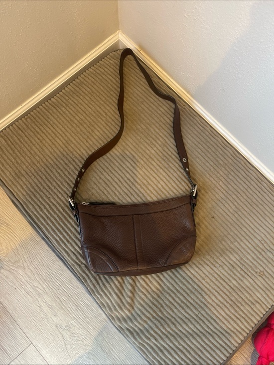 Coach Handbags - Coach Brown Leather Shoulder Bag